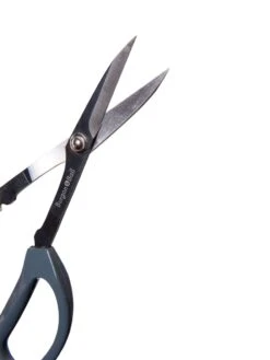 Japanese Pruning Scisssors -Garden Tool Store 3 4 crop 8612968 0018