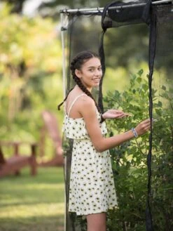 Storm Proof Crop Cage, Large -Garden Tool Store 8592463 105 tif