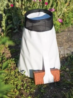 Rosy Cozy® Rose Cone, Large -Garden Tool Store 8593415 0528 tif