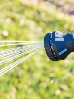 18” 8-Pattern Rotating Water Wand With Cork Handle -Garden Tool Store 8600231 510 tif