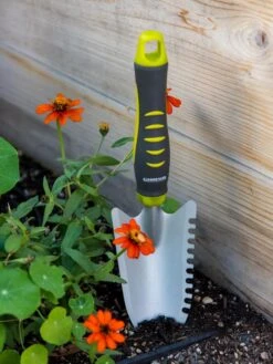 Gardener's Trowel Knife -Garden Tool Store 8608660 19471 tif