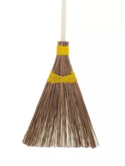 Ultimate Coco Garden Broom -Garden Tool Store 8610601 YE 19V tif